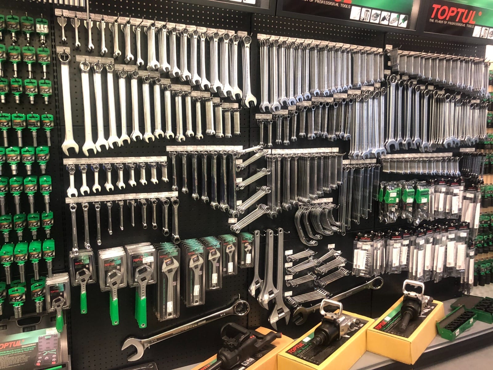 Bosch Nanoblade for Advanced Work Projects